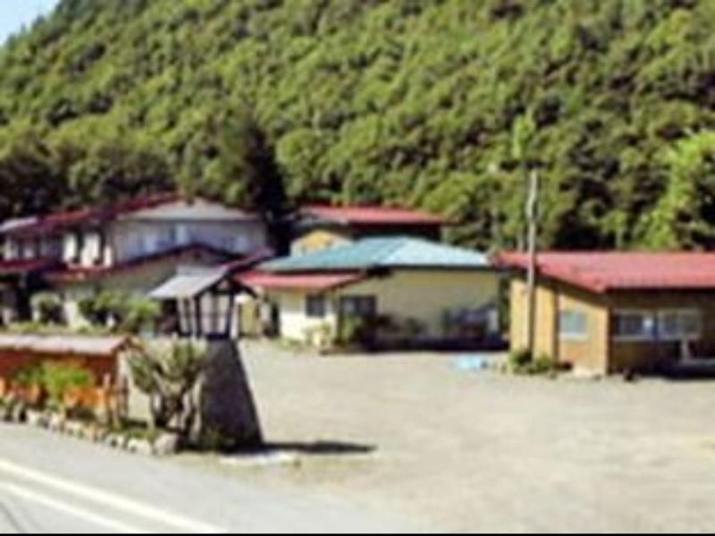 Iwatakiso Hotel Takayama  Eksteriør billede