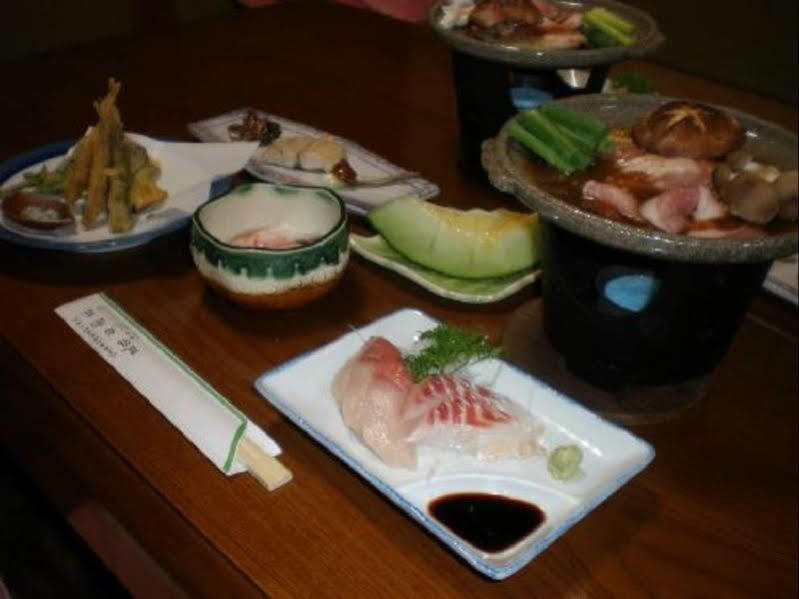 Iwatakiso Hotel Takayama  Eksteriør billede