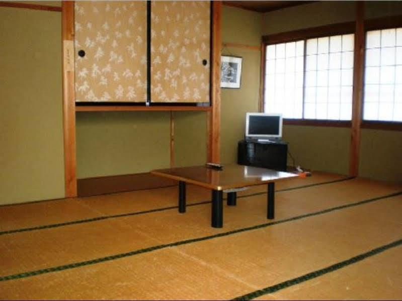 Iwatakiso Hotel Takayama  Eksteriør billede